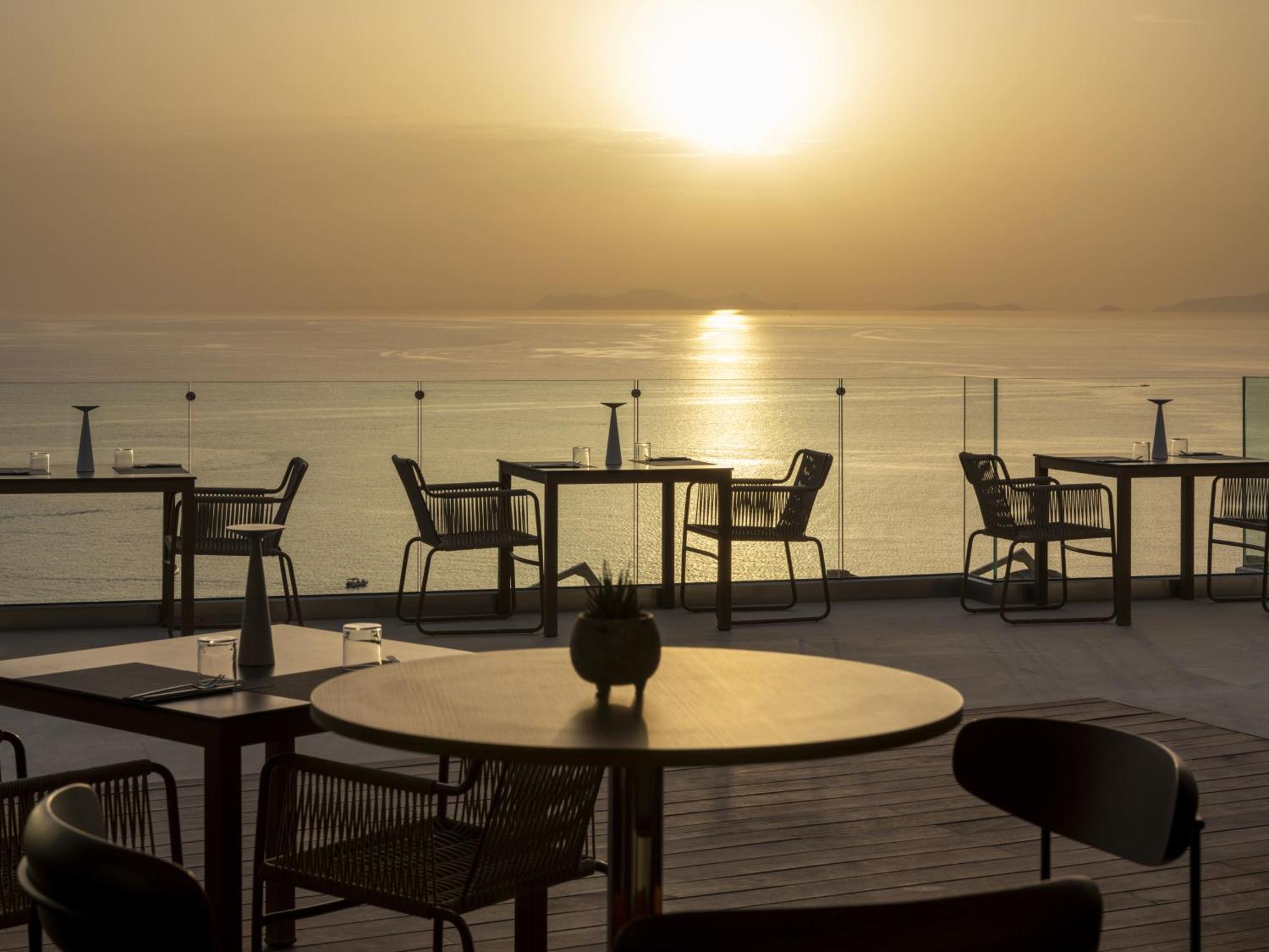 Santo Mine Oia Suites Buitenkant foto