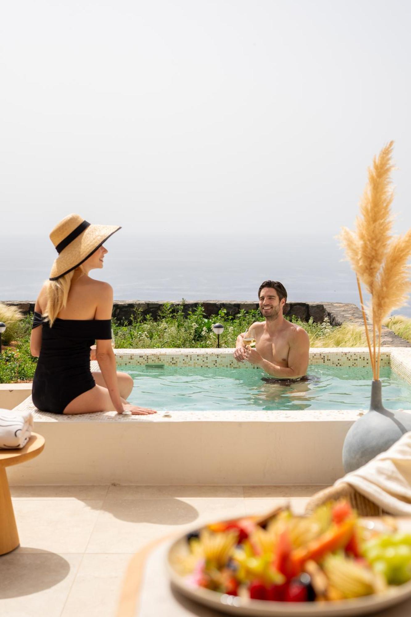 Santo Mine Oia Suites Buitenkant foto